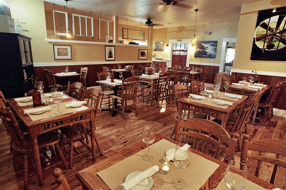 Valley Ford Hotel Restaurant foto